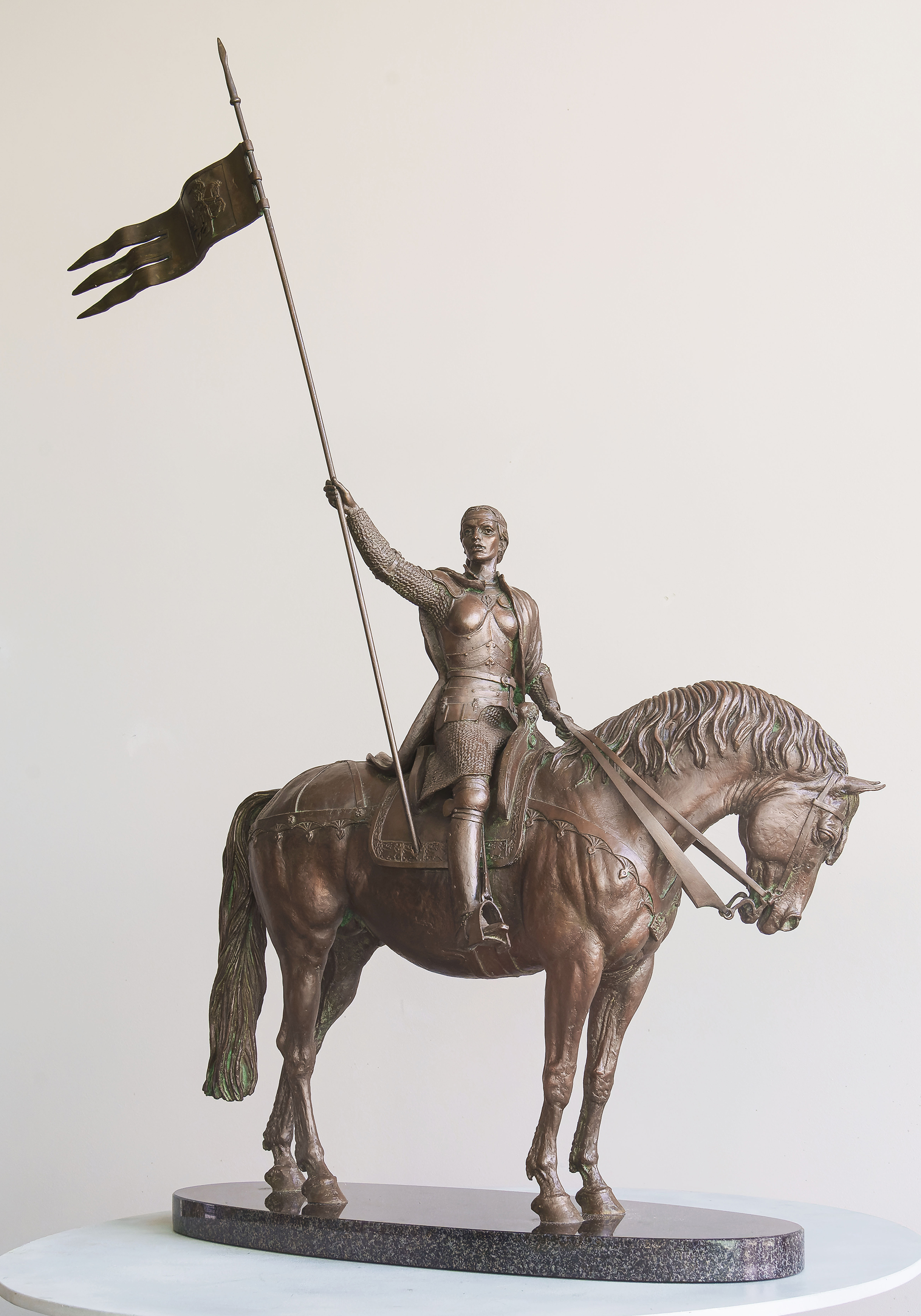 Anastasia Slutskaya, bronze sculpture by Sergey Bondarenko — alternate angle 1